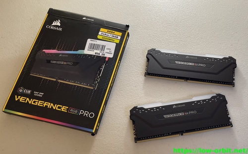 Corsair Vengeance RGB Pro - 16GB DDR4-3200 PC4-25600 RAM box and sticks